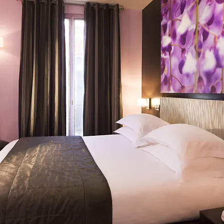 Otel Le Fabe Paris