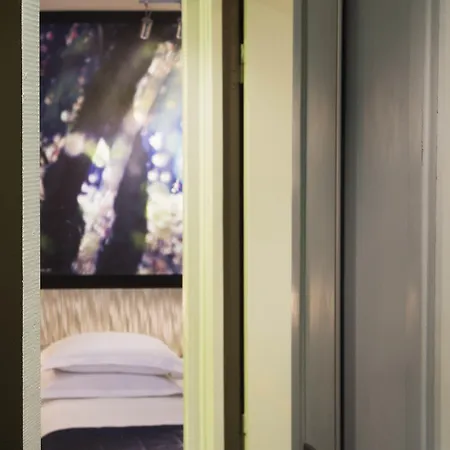 Le Fabe Otel Paris