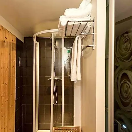 Le Fabe Hotel París