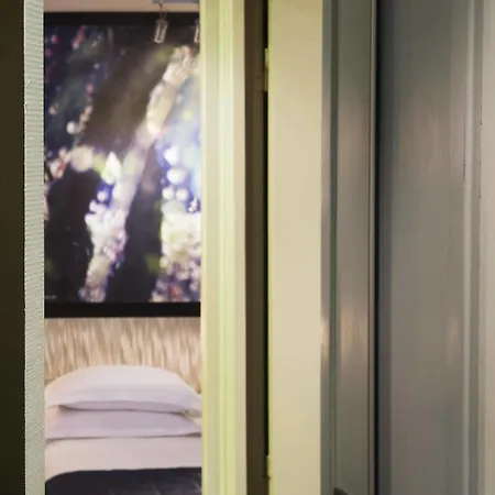 Hotel Le Fabe Paris