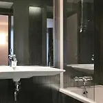 Le Fabe 3* Париж